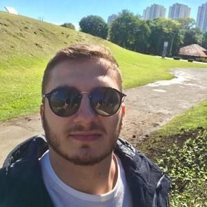 Meet your Posher, Eduardo